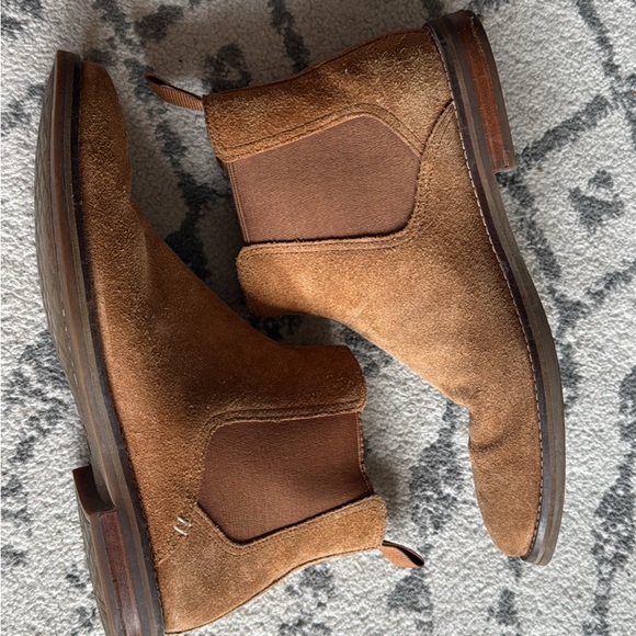 Sperry Tan Suede Boots